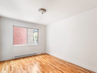 1400 Rue Sherbrooke Photo 3