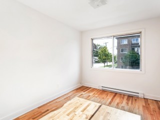 1400 Rue Sherbrooke Photo 4