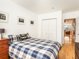 5681 Rue Chambord Photo 2