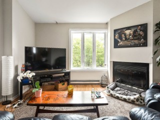 4646-4650 Av. du Château-Pierrefonds Photo 2