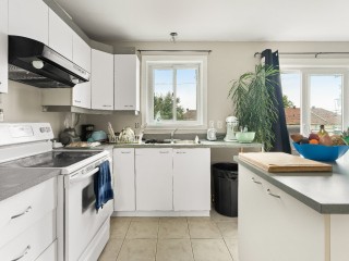 4646-4650 Av. du Château-Pierrefonds Photo 5