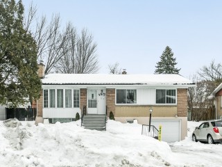 4875 Rue Pierre-Lauzon Photo 1