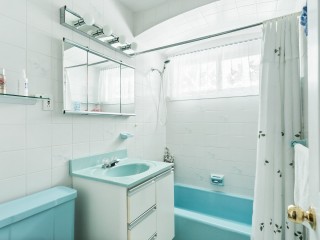 4875 Rue Pierre-Lauzon Photo 10