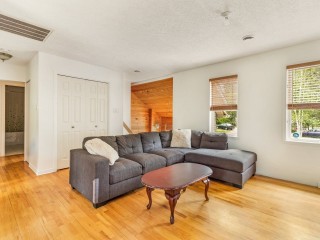 39A-39B Rue Olivier-Brodeur Photo 3